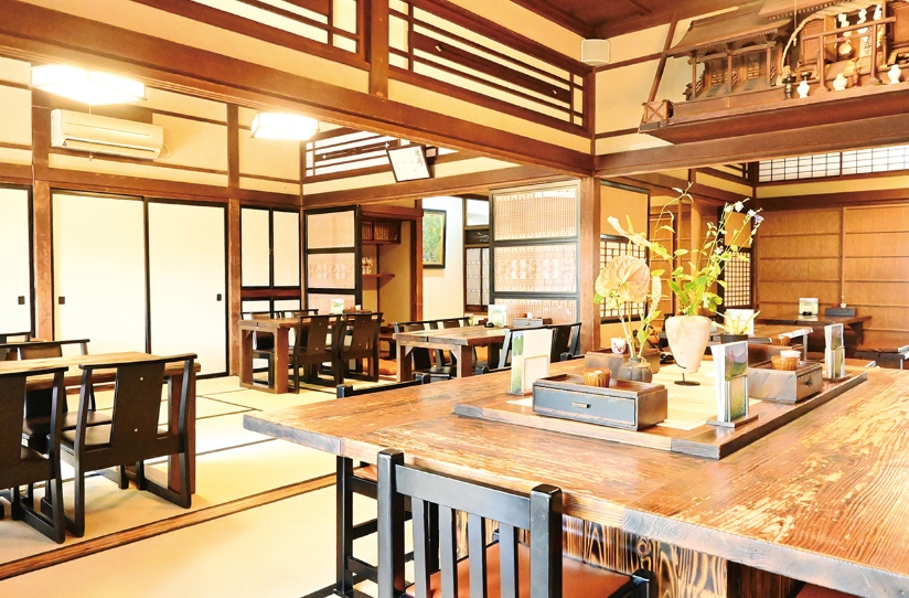 そば処 三百坊 紅の蔵店