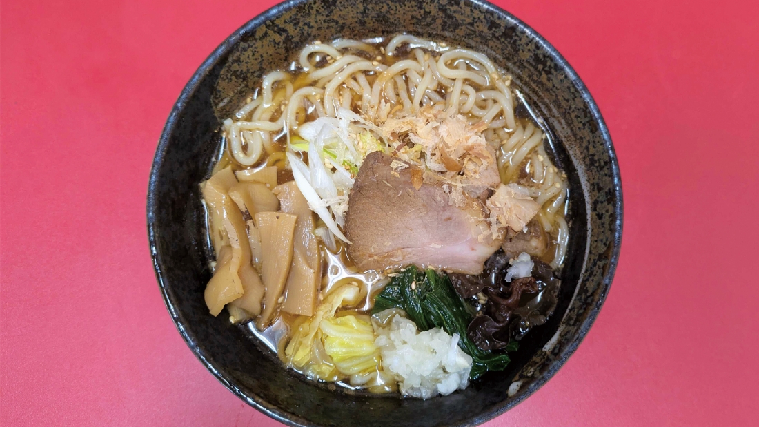 味に一切の妥協なし！貝の香りと旨味を感じる出汁スープ