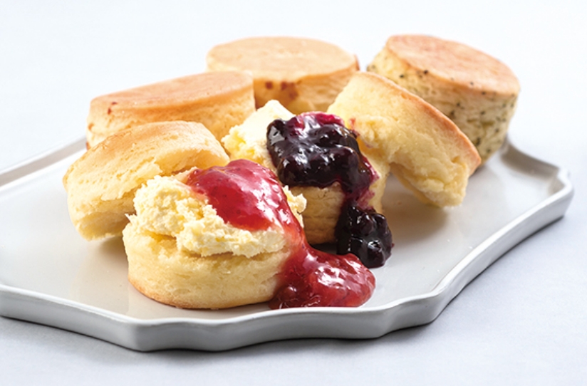 THE CREAM TEA HOUSE