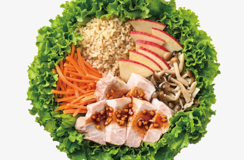 低温調理で旨みを凝縮した、ごちそうデリ