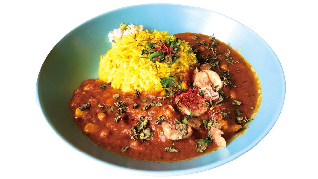 バターチキンカレーに甘いコーンの食感と彩りをプラス