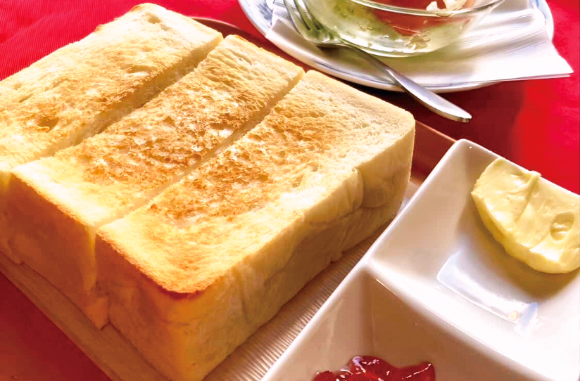 自家焙煎珈琲と共に楽しむ老舗喫茶店のモーニング