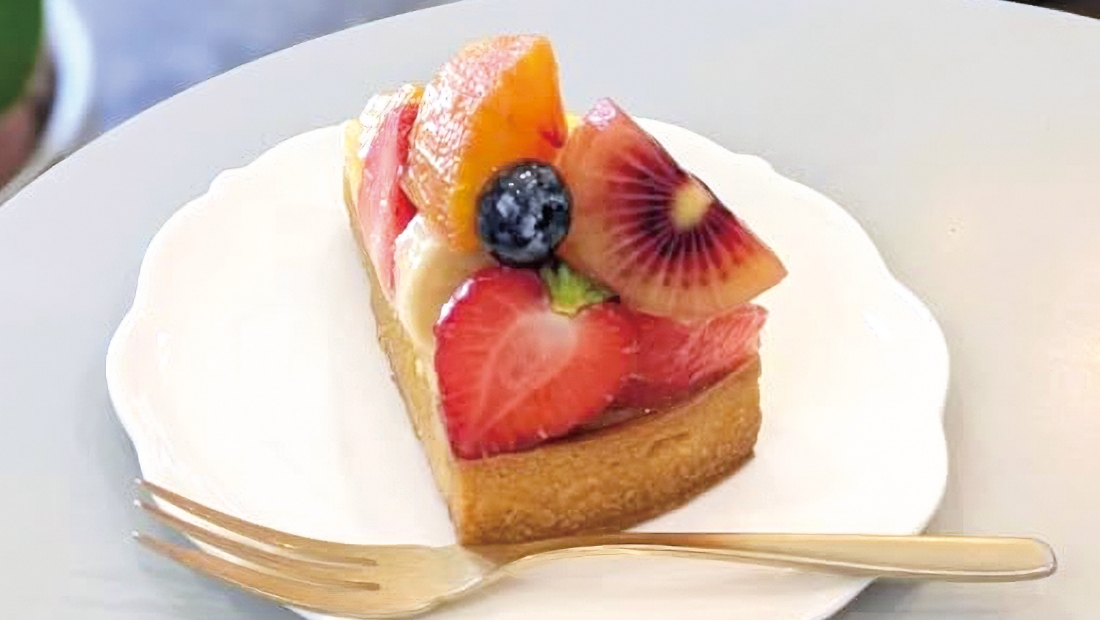 旬の果物を贅沢に！キビ糖が香り食べ応えも満点