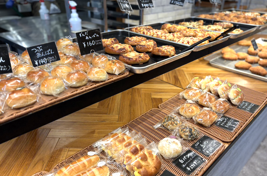 仙台市太白区のパン屋『ブーランジェリー マルシェ 富沢店』！100種類以上のパンと焼き菓子