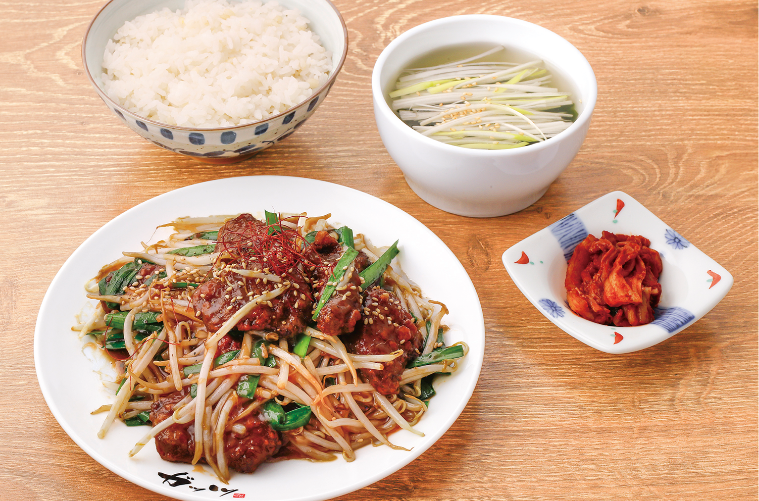 食欲の秋に満たされレバ！『焼肉 ホルモン ガッツ 富沢店』のレバニラ定食が定番メニュー入り！